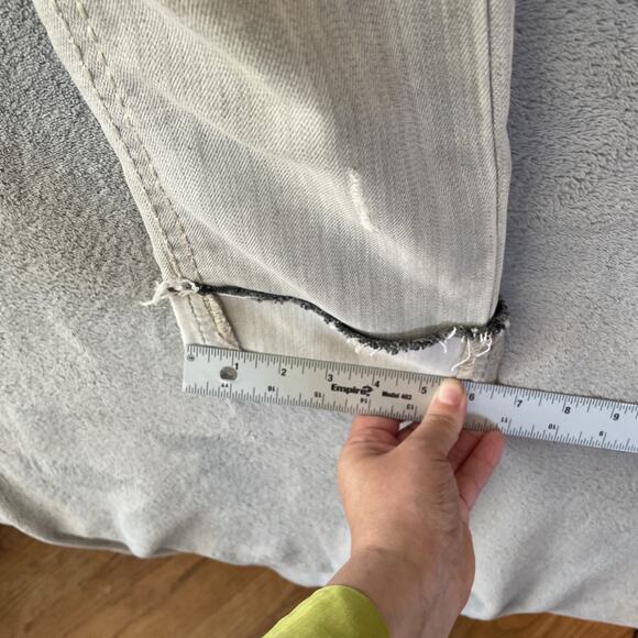 Almost Famous Vintage Y2K Low Rise Capri Jeans Women's Size 5 Rhinestones Bling - Picture 13 of 13